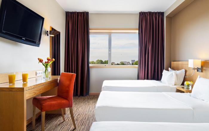 HF Tuela Porto Hotel