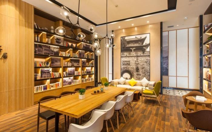 Atour Hotel Xiangyang Changhong Bei Road