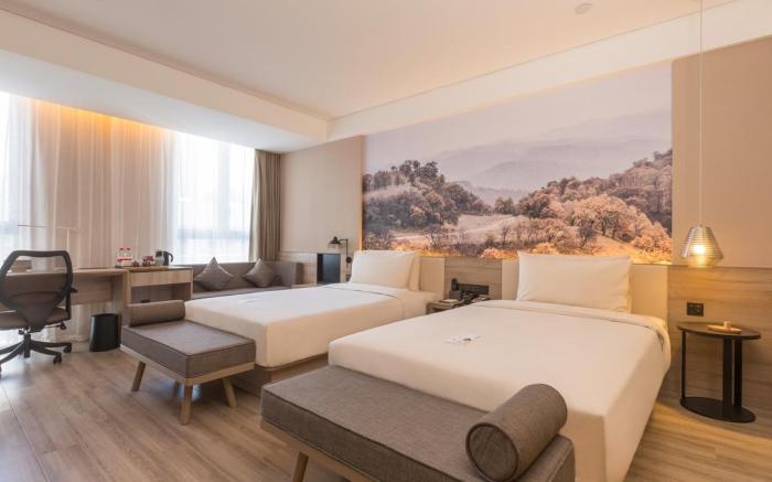 Atour Hotel Xi'an Gaoxin Jinye Road Branch                                                 