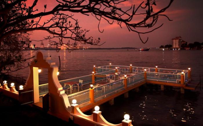 Bloom Boutique, Waterfront Fort Kochi