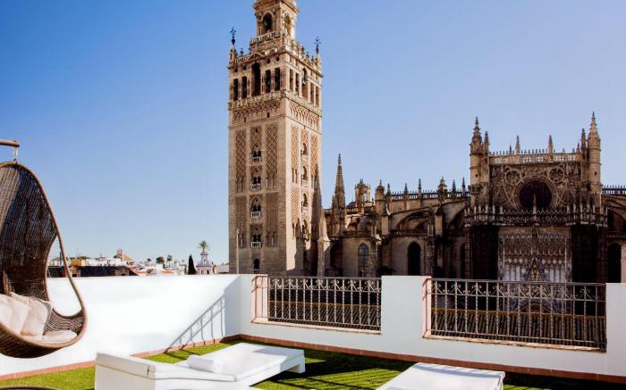 Puerta Catedral Apartments