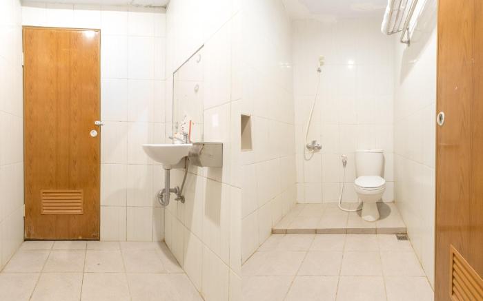 OYO 741 Hotel Labuhan Raya