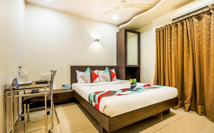 FabExpress Adore Inn - Nr. Mumbai International Airport