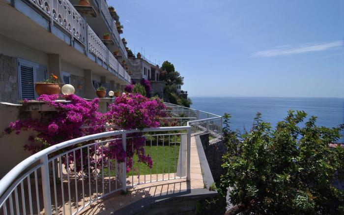 Hotel Club Due Torri                                                                        