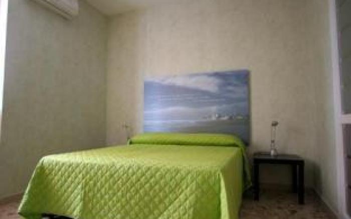 Mare Nostrum Petit Hotel