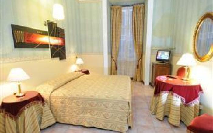 Hotel Sweet Home