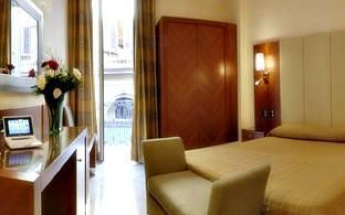 Suite Opera Rooms                                                               