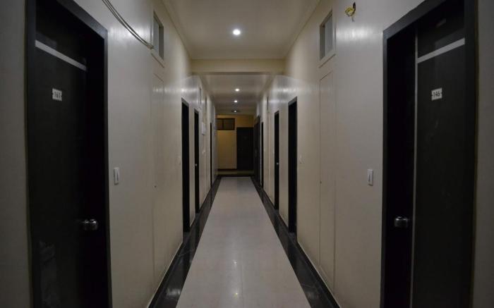 Royal Regency Lodge