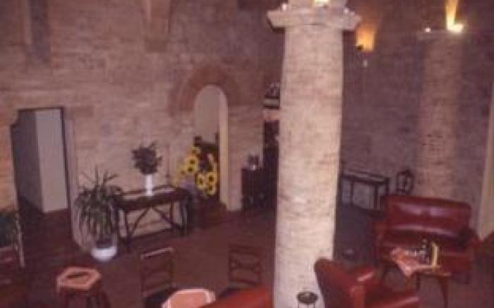 Hotel La Cisterna