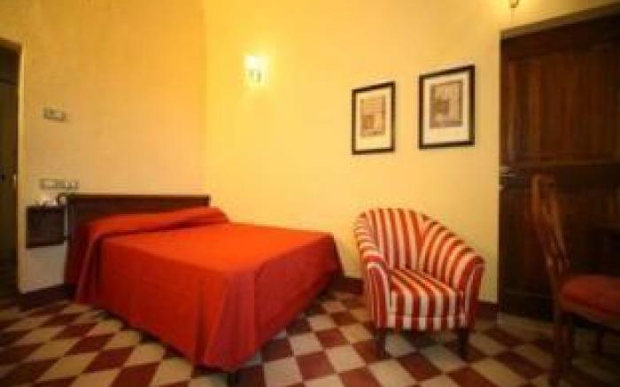 Il Chiostro Del Carmine