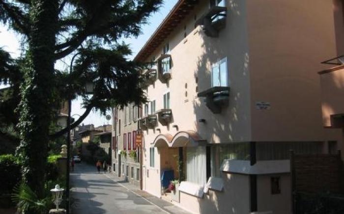 Hotel Mavino