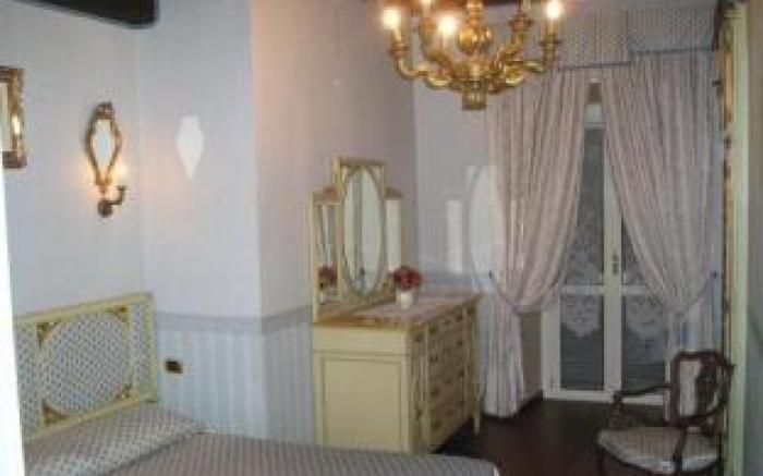 Ai Savoia B&B - Guest House