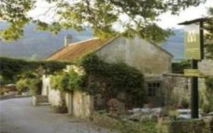 The Wheelwrights Arms Hotel