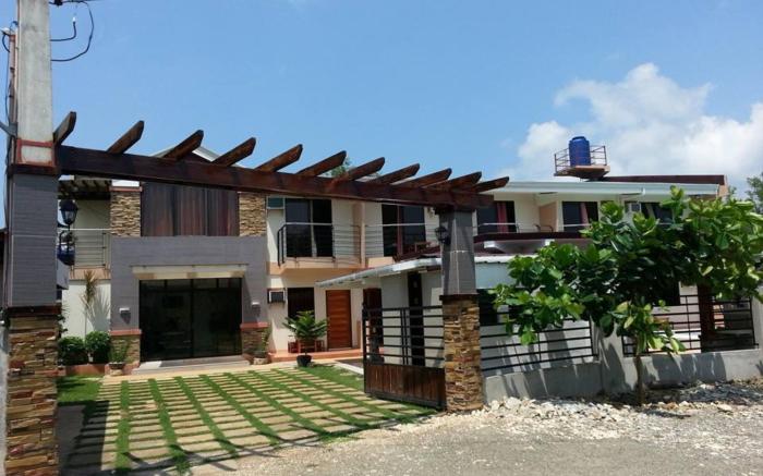 Greenfield Tourist Inn