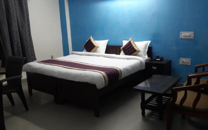 Hotel Akash Palace