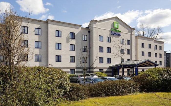 Holiday Inn Express Poole By IHG