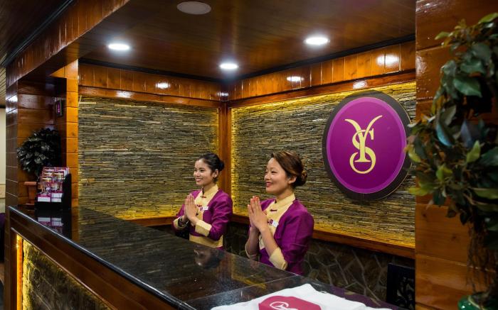 Sumitel Hotel 500 meters from Mall Road