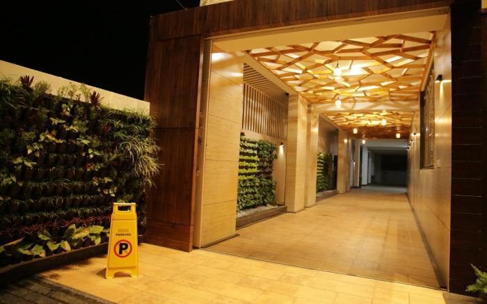 TRESCA A LUXURY HOTEL
