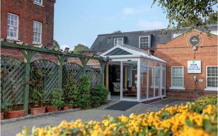Baylis House Hotel