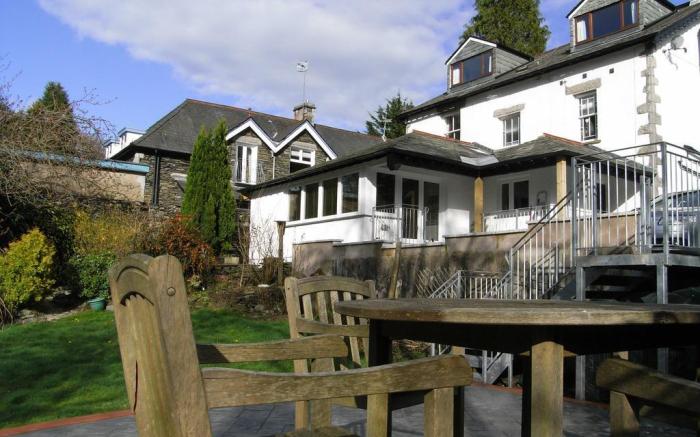 Glenville Guest House - Adults Only