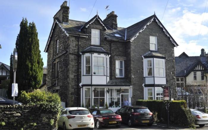 St. John's Lodge [Incl. Off-Site Leisure Club]