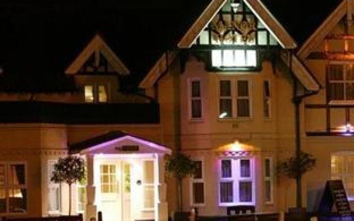 The Manor Hotel Heathrow