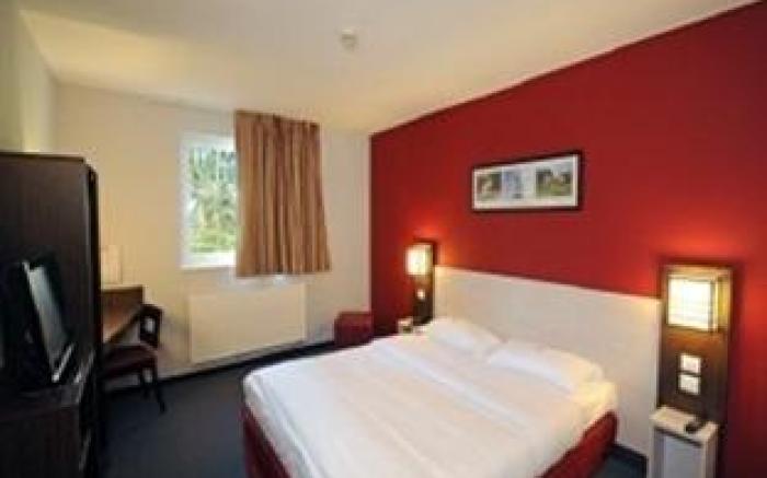 DC Hotel Charleroi Airport