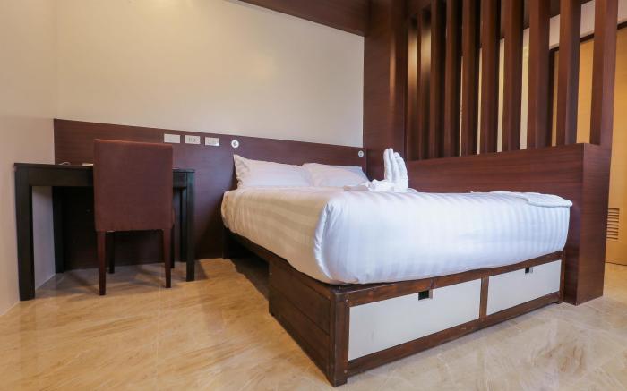 Bed and Bath Serviced Suites