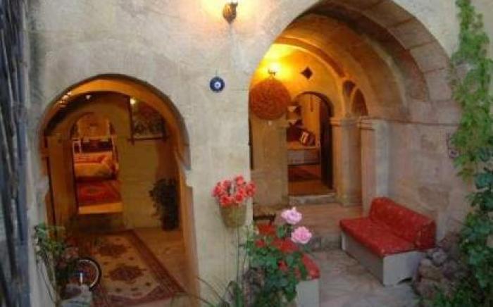 Dedeli Konak Cave Hotel