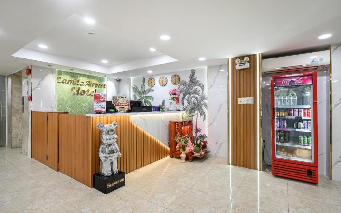 Camila Airport Hotel