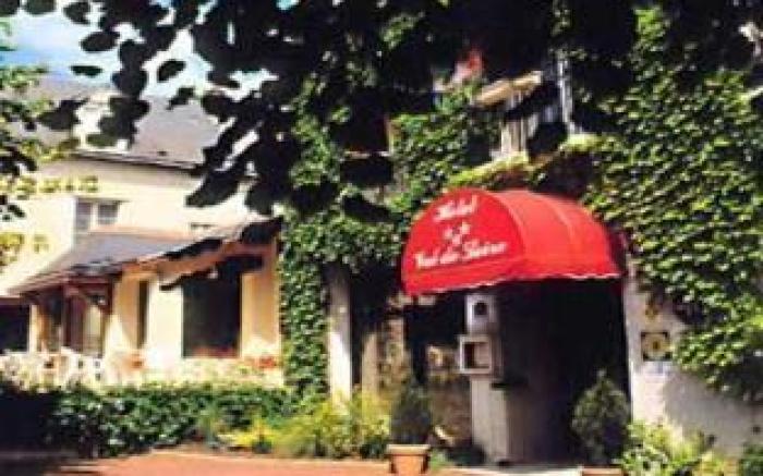 Hotel Val De Loire
