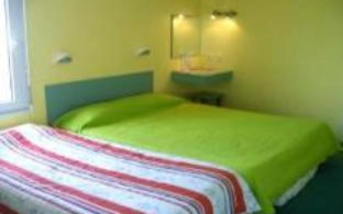 Brit Hotel Essentiel Poitiers Gare du Futuroscope