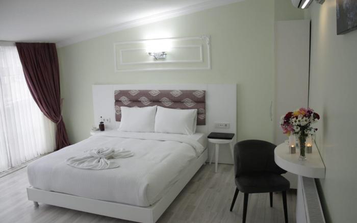 The Wolf Hotel