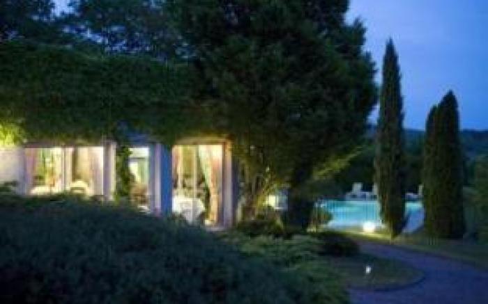 Hotel Restaurant La Montagne De Brancion