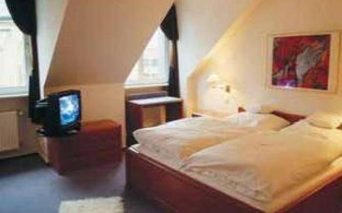 Dom Hotel