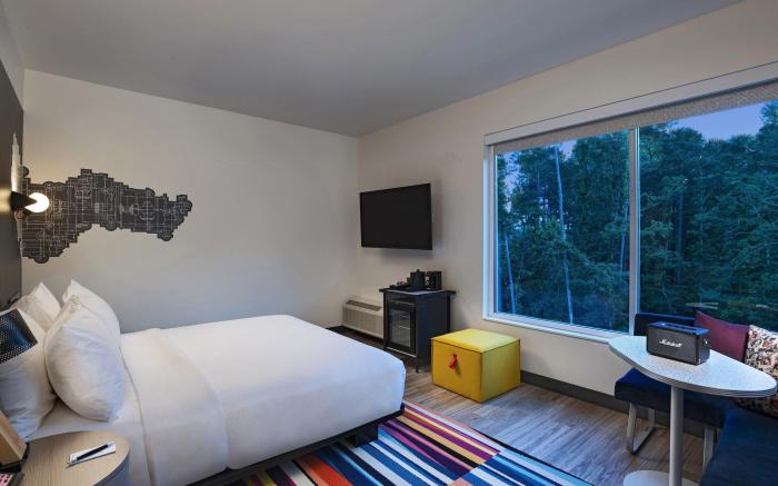 Aloft Little Rock West