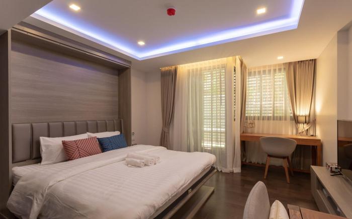 Bangkok&Pool&BTS Asoke&MRT Sukhumvit&Max2ppl(11)