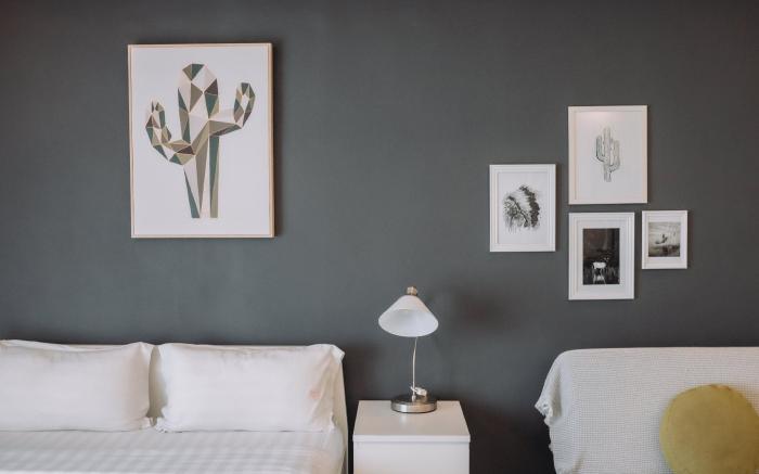 Grey Room Aaeropod Rail Suite KK