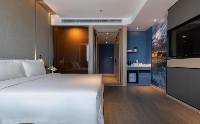 Atour Hotel Wuhan High-Speed Railway Station Qingshan MIXC