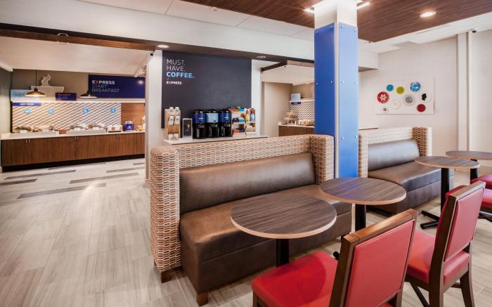 Holiday Inn Express And Suites Harrisburg S - Mechanicsburg By IHG