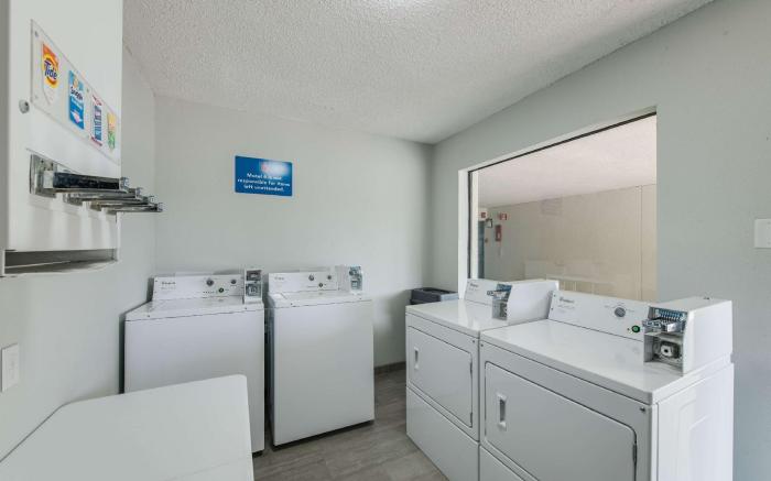 Motel 6 Kilgore, TX