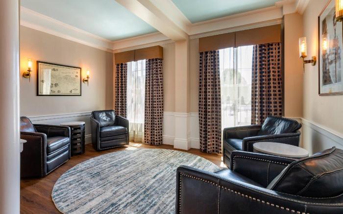 Essex Street Inn & Suites, Ascend Hotel Collection