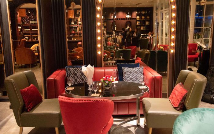 La Seine Hotel