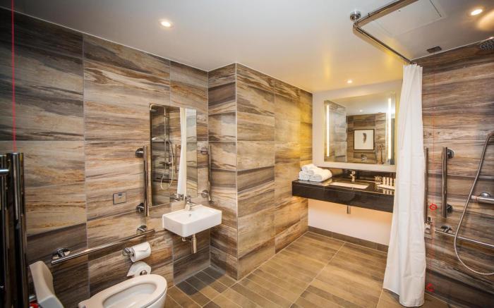 DoubleTree by Hilton Kingston upon Thames