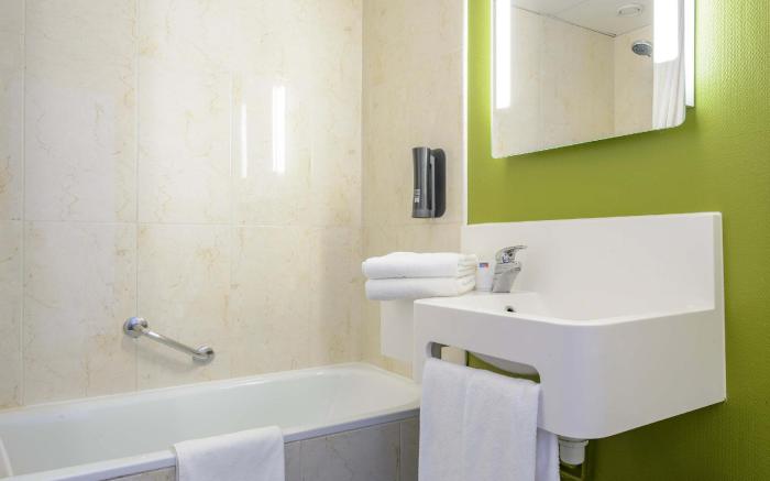 B&B Hotel Nimes Ville Active