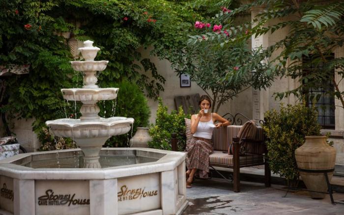 Stone House Cave Hotel