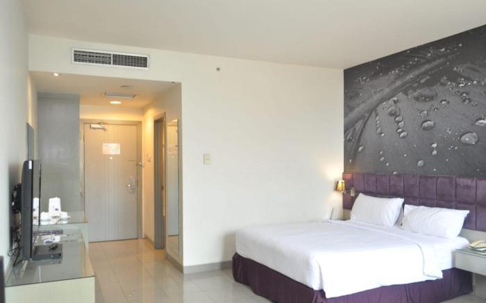 Royal Palm Hotel and Conference Center Cengkareng