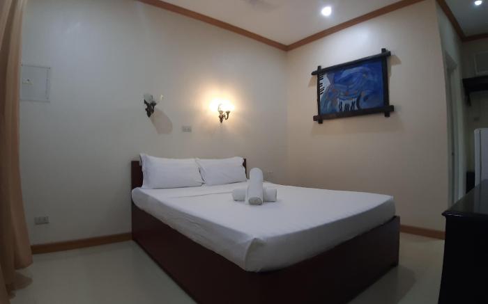 RedDoorz @ New Casamila Hotel Palawan