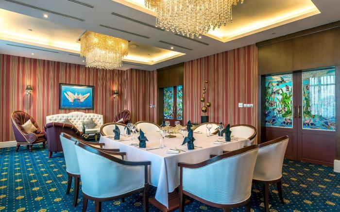 Novotel Yangon Max