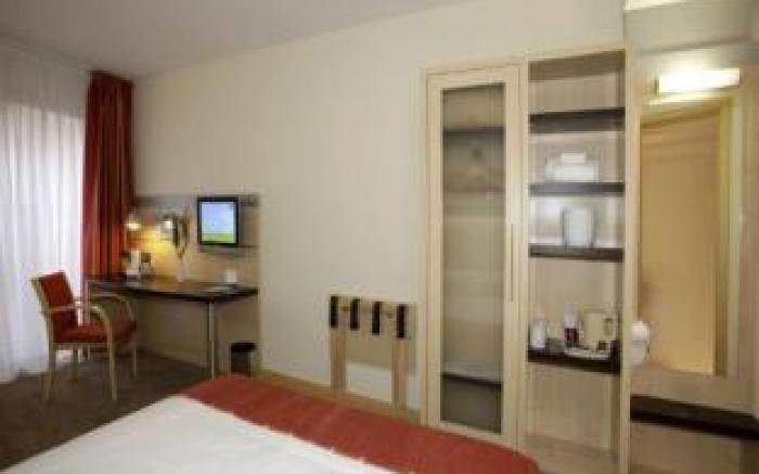 B&B Hotel Girona 3